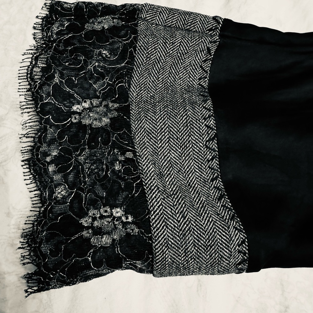 Hale Bob Black Cardigan with Lace Detail - Picture 7 of 8